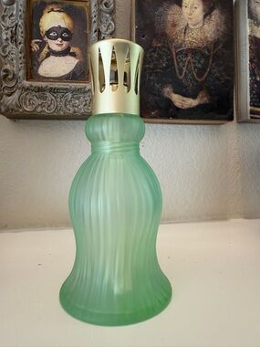 Vintage Lampe Berger Green Frosted Ribbed Glass Lamp